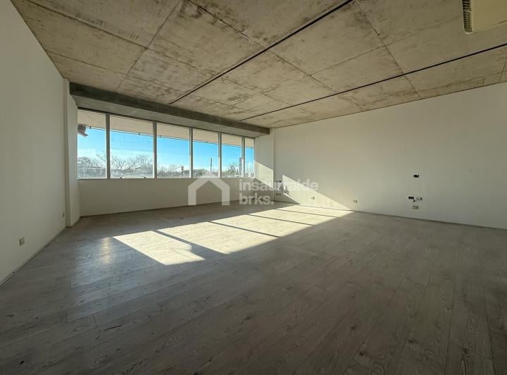 Oficina comercial · 71m²