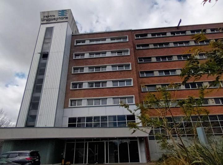 Oficina comercial · 184m² · 6 Ambientes · 5 Cocheras