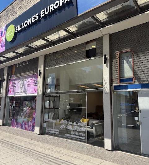 Local comercial · 100m² · 1 Ambiente · 1 Cochera