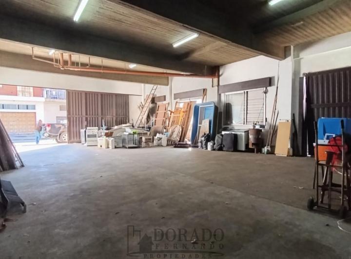 Bodega-Galpón · 200m²