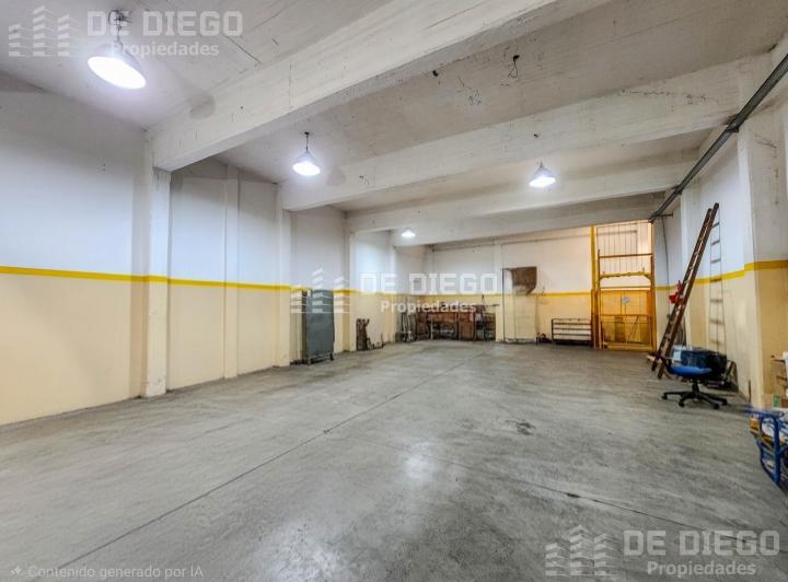Bodega-Galpón · 624m²