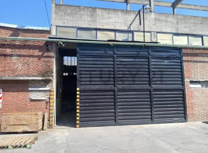 Bodega-Galpón · 1039m²