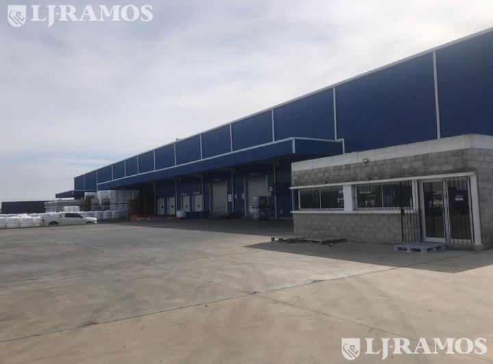 Depósito · 4200m²