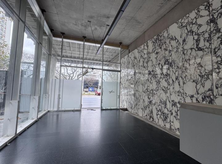Oficina comercial · 267m² · 1 Ambiente · 2 Cocheras