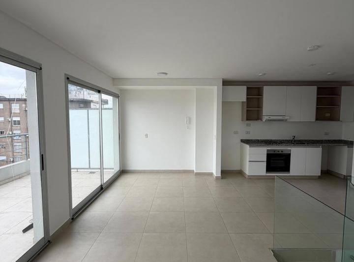 Departamento · 81m² · 2 Ambientes · 1 Cochera
