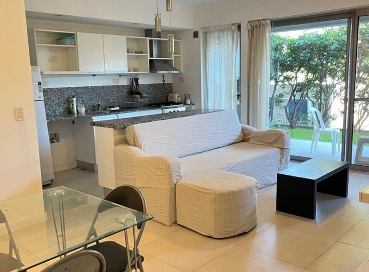 Departamento · 50m² · 2 Ambientes · 1 Cochera