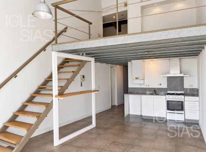 Departamento · 50m² · 2 Ambientes · 1 Cochera