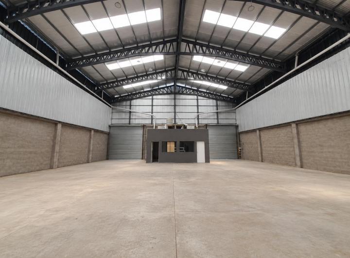 Depósito · 600m²