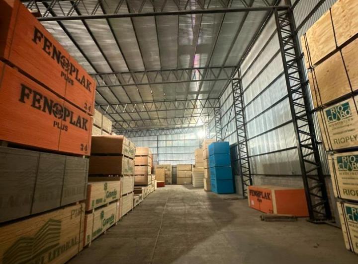 Bodega-Galpón · 573m² · 1 Ambiente