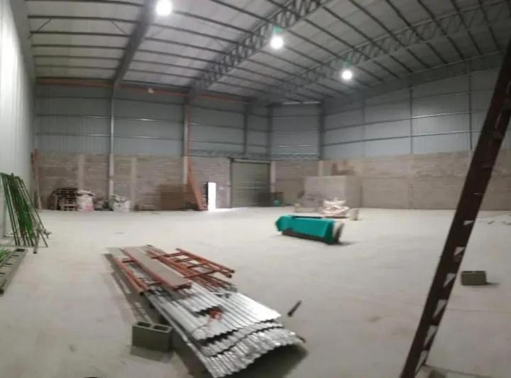 Bodega-Galpón · 400m² · 2 Ambientes