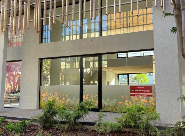 Local comercial · 120m² · 2 Ambientes