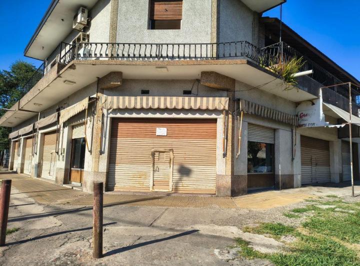 Local comercial · 130m²