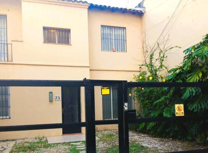 Depósito · 90m² · 3 Ambientes · 1 Cochera