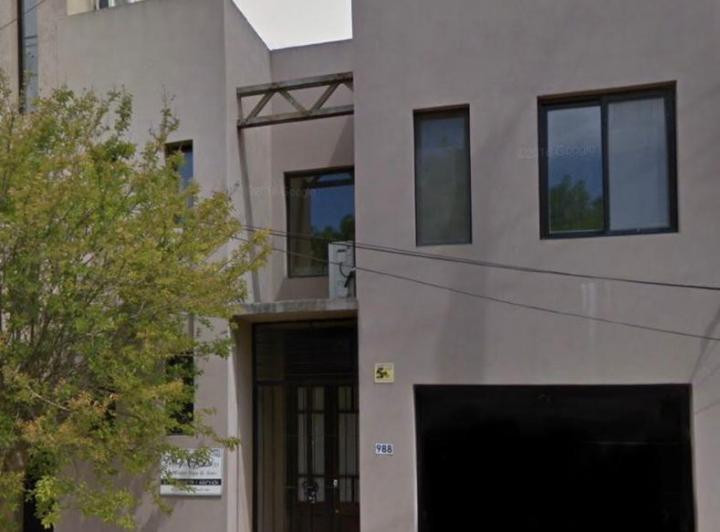Casa · 130m² · 4 Ambientes · 1 Cochera