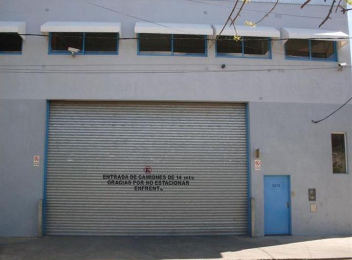Depósito · 570m²