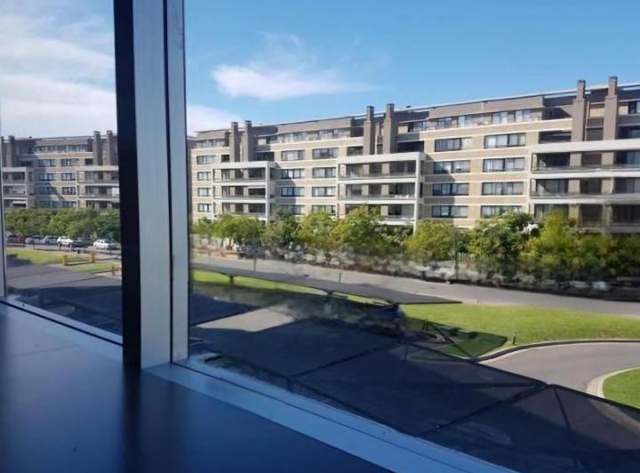 Oficina comercial · 63m² · 1 Ambiente · 1 Cochera