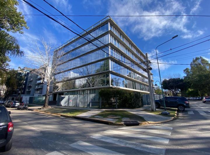 Oficina comercial · 490m² · 8 Cocheras