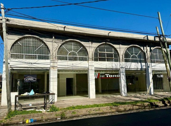 Local comercial · 291m²