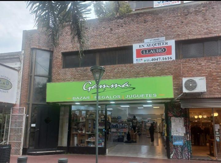 Local comercial · 477m²