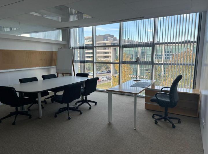 Oficina comercial · 70m² · 2 Ambientes · 1 Cochera