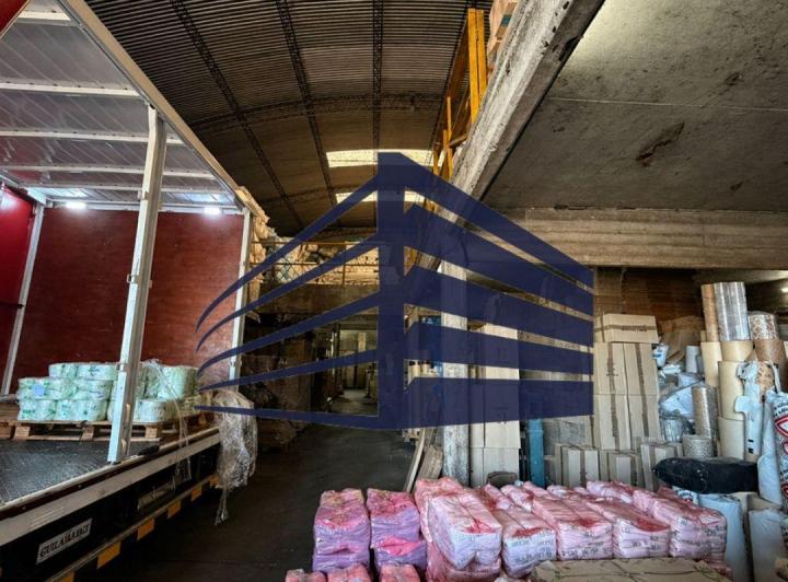 Bodega-Galpón · 480m²