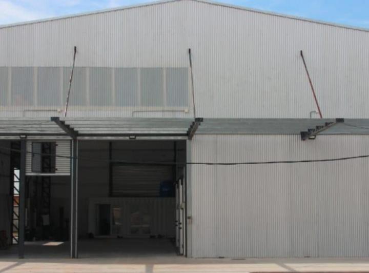 Bodega-Galpón · 400m² · 2 Ambientes