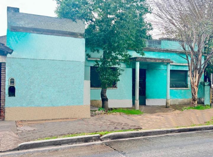 Terreno · 235m²