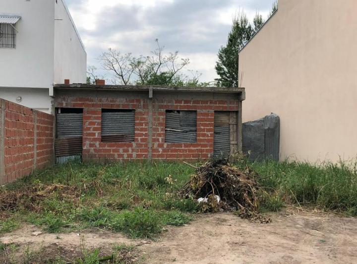 Terreno · 90m²