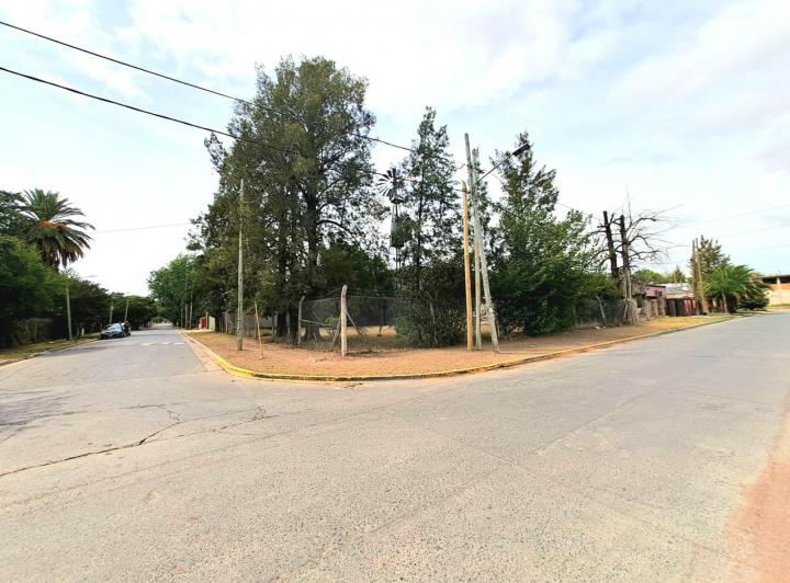 Terreno · 601m²