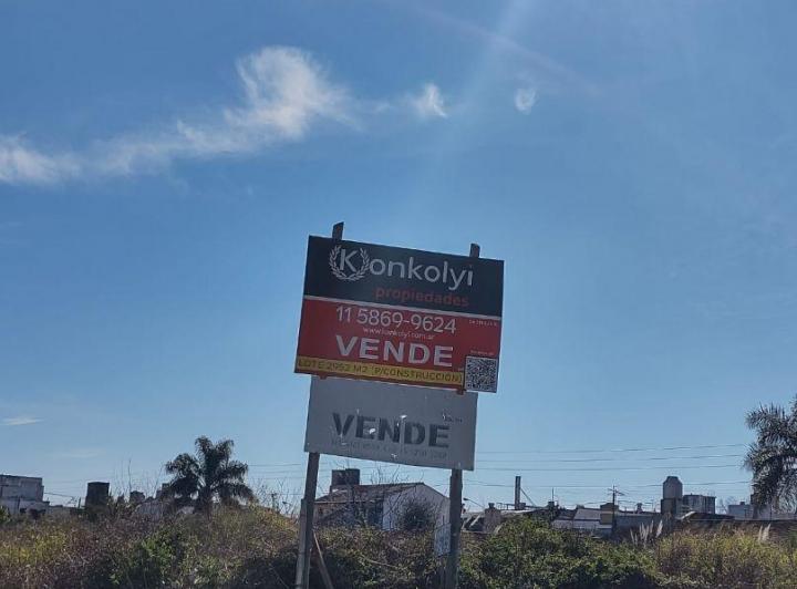 Terreno · 759m²