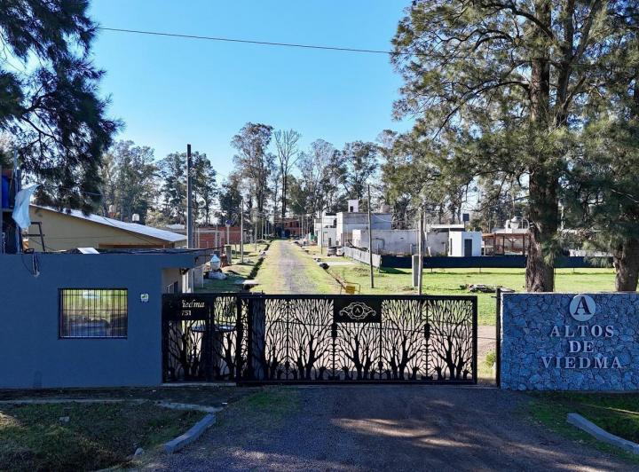 Terreno · 300m²