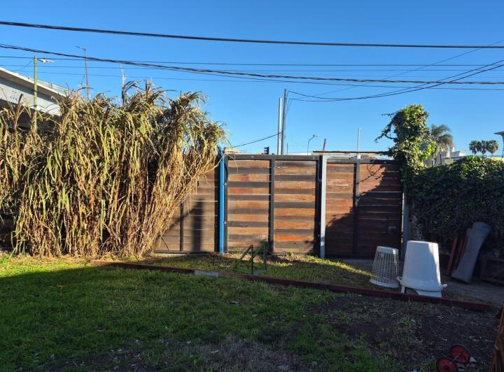 Terreno · 847m²
