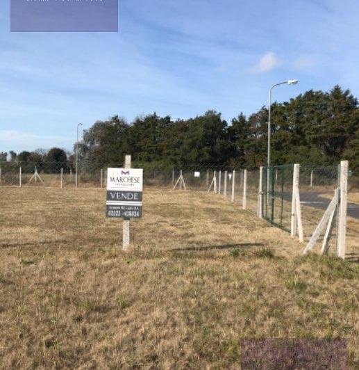 Terreno · 900m²