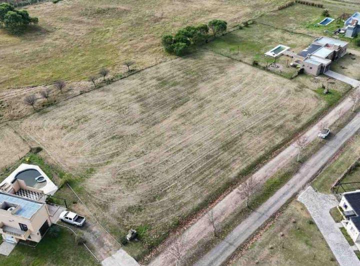 Terreno · 2000m²