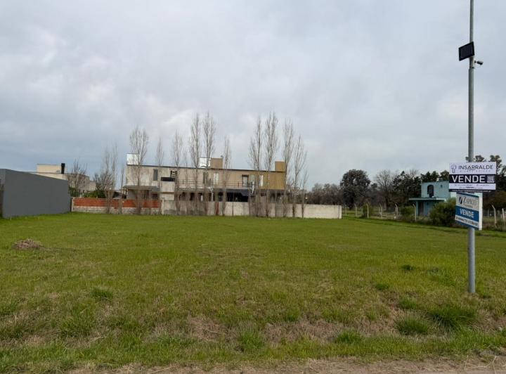 Terreno · 900m²