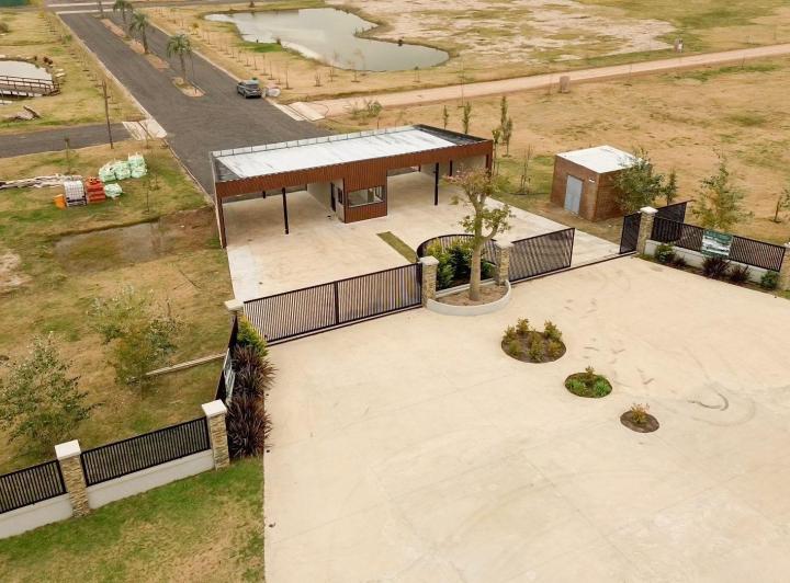 Terreno · 700m²