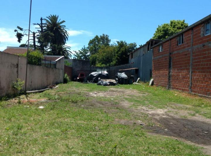Terreno · 400m²
