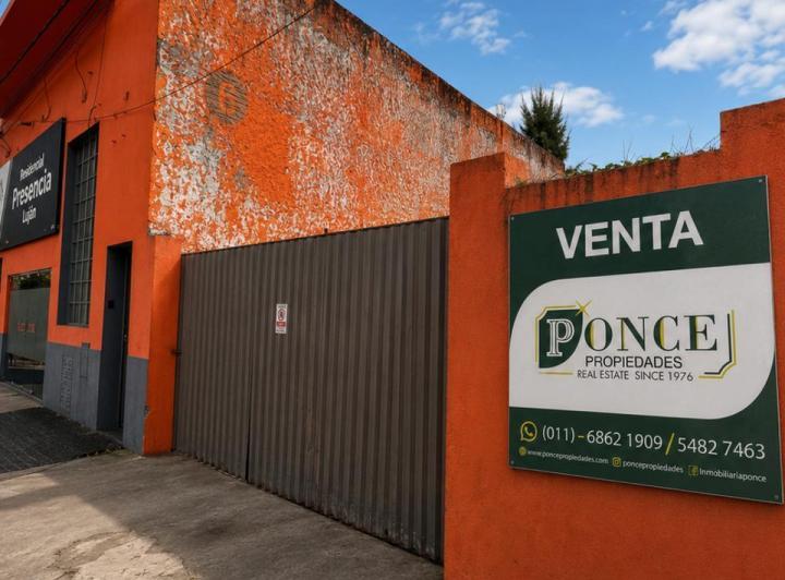 Terreno · 302m²