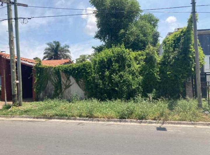 Terreno · 252m²