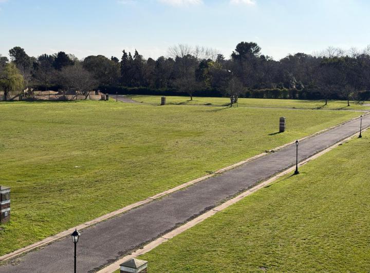 Terreno · 1310m²