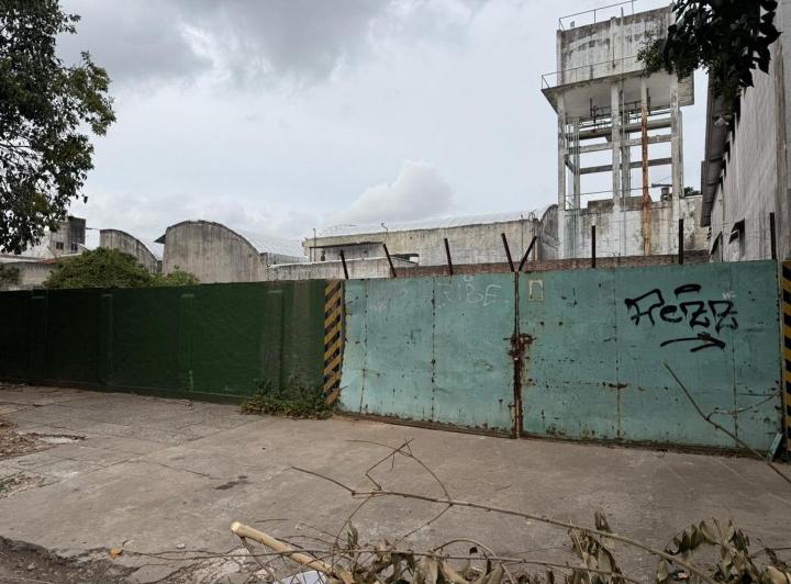 Terreno · 840m²