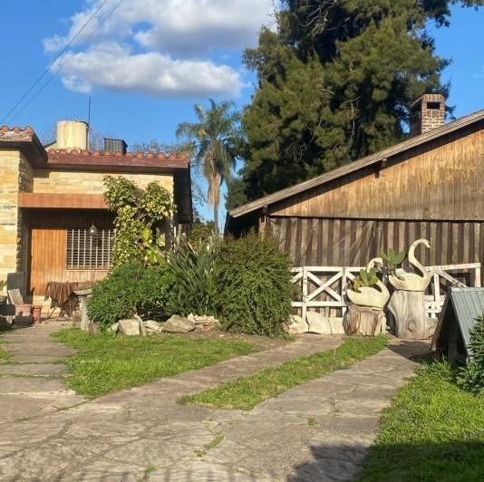 Terreno · 90m² · 3 Ambientes