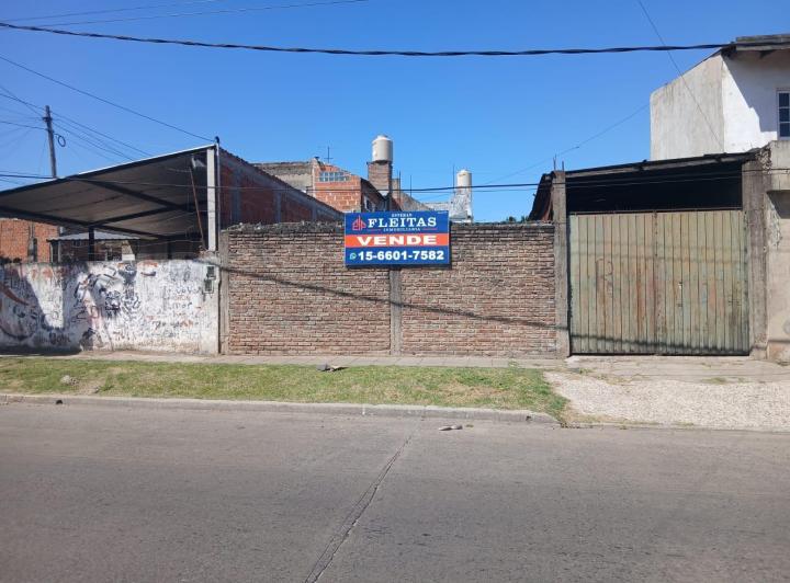 Terreno · 237m²