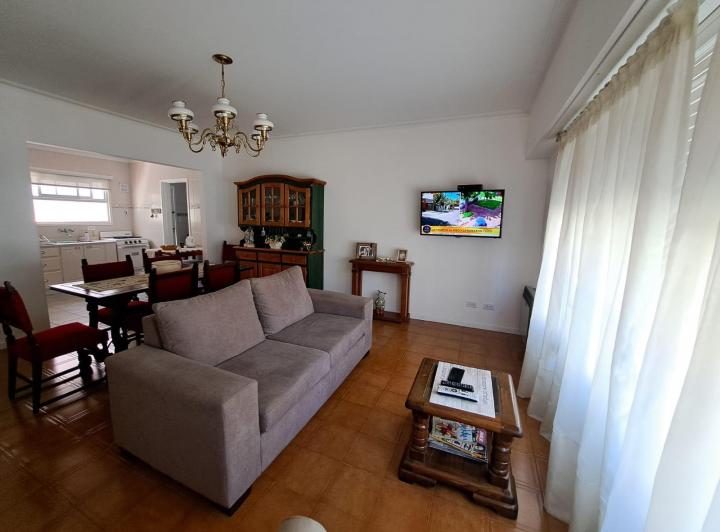 Casa · 130m² · 3 Dormitorios · 1 Cochera