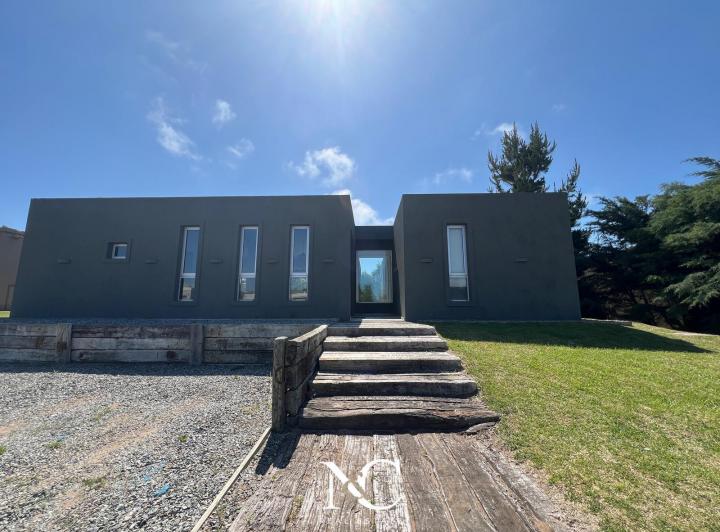 Casa · 185m² · 5 Ambientes