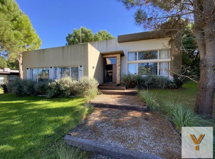 Casa · 128m² · 4 Ambientes