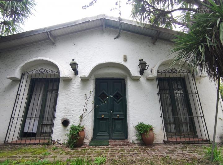 Casa · 130m² · 2 Dormitorios · 1 Cochera