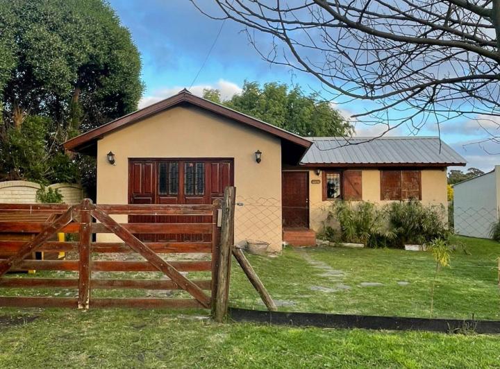 Casa · 68m² · 2 Ambientes · 1 Cochera