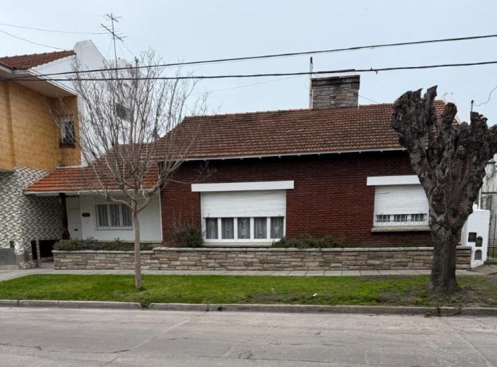 Casa · 98m² · 4 Ambientes