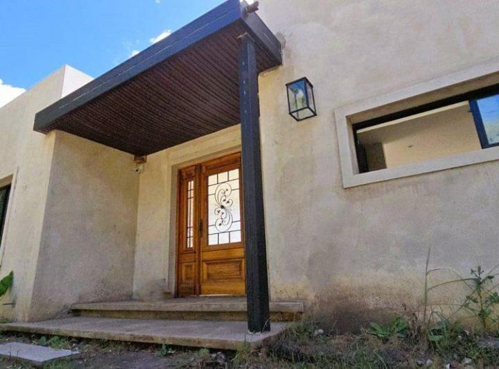Casa · 130m² · 5 Ambientes